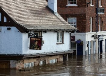 Assessing Flooding Damage and Floodproofing